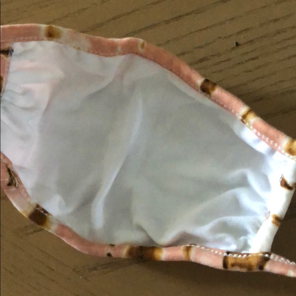 2 for $20! GOLDEN TIE DYE FACE MASK - Picture 4 of 9